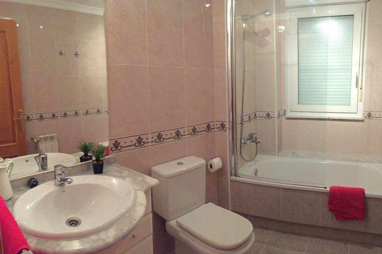 Vivienda En 1ª Linea De Playa Rapadoira Foz Appartement Buitenkant foto